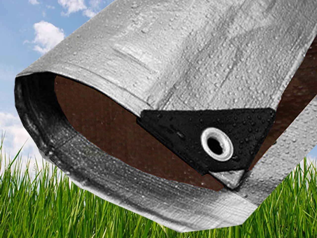 30' X 40' Super Heavy-Duty Tarp Silver/Brown (Actual Size 29'6" X 39'6") 1 30' X 40' Super Heavy-Duty Tarp Silver/Brown (Actual Size 29'6" X 39'6")